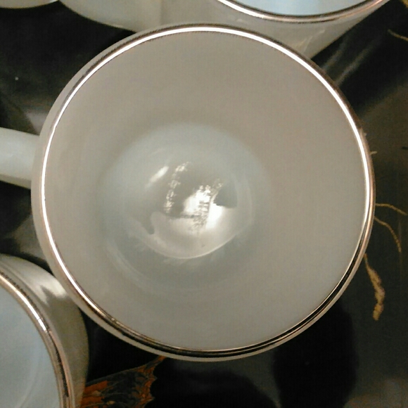 Vintage Antique Set of 5 Anchor Hocking Milk Glass coffee tea drink cups - Picture 5 of 5